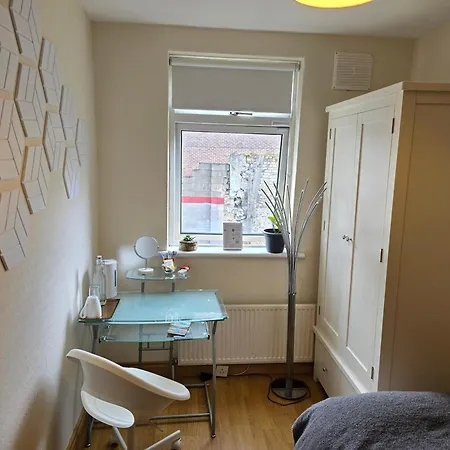 Nest. בית אירוח *